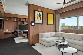 Suite, 1 King Bed with Sofa bed