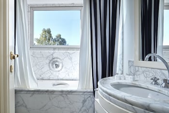 Panoramic Suite, Terrace, Park View