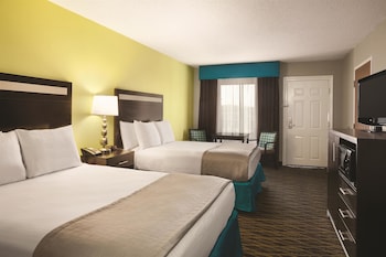Standard Room, 2 Queen Beds, Non Smoking, Refrigerator & Microwave