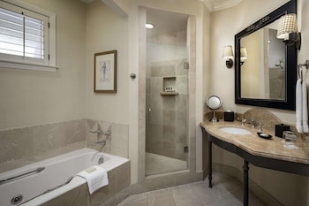 Suite, 1 Bedroom (Gloria Ferrer)