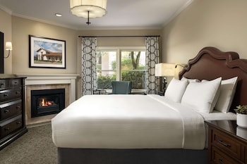 Suite, 1 Bedroom (General Vallejo,1 King)