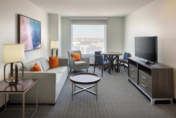 Suite, 1 Bedroom, City View