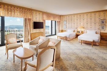 Executive Suite, 1 King Bed (Royal)