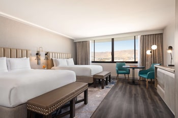 Deluxe Room, 2 Queen Beds