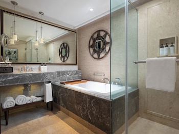 Classic Room, 2 Twin Beds, Garden View (Singaraja Space Access)