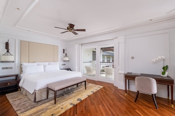 Club Suite, 1 King Bed, Club Lounge Access (Balinese)