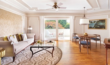 Club Suite, 1 King Bed, Club Lounge Access (Balinese)
