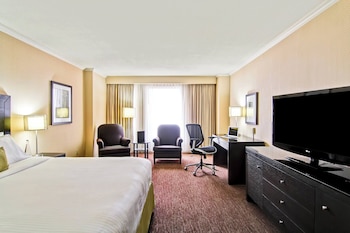 Deluxe Room, 1 King Bed