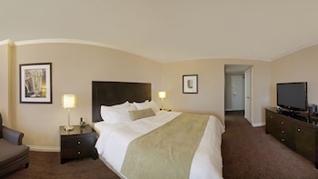 Deluxe Room, 1 King Bed