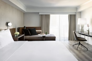 Premier Room, 1 King Bed