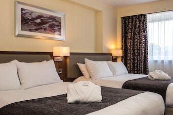 Standard Room, 2 Double Beds
