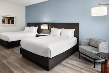 Room, 2 Queen Beds, Non Smoking, Marina View
