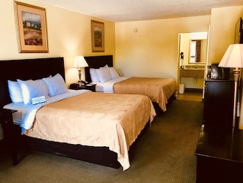 Room, 2 Queen Beds, Accessible, Non Smoking