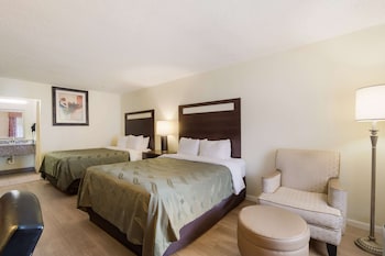 Room, 2 Queen Beds, Accessible, Non Smoking
