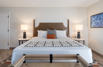 Room, 1 King Bed (Garden)