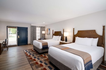 Room, 2 Queen Beds (Garden)
