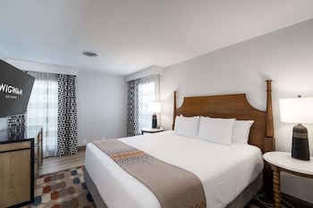 Suite, 1 Bedroom (1 King & 1 Sofa Bed)