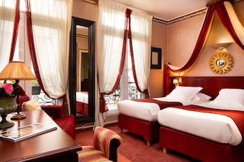 Deluxe Double or Twin Room