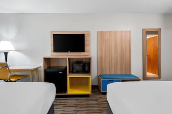 Standard Room, 2 Queen Beds
