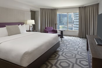 Premium Room, 1 King Bed, Club Lounge Access