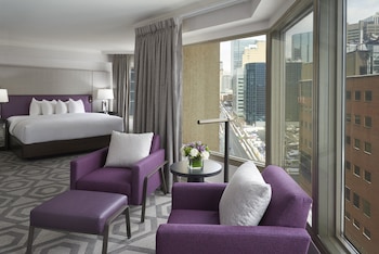 Premium Room, 1 King Bed, Club Lounge Access
