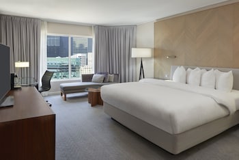 Premium Room, 1 King Bed (High Floor)