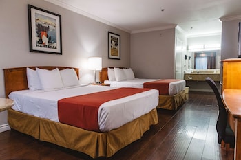 Standard Room, 2 Queen Beds, Non Smoking, Refrigerator & Microwave