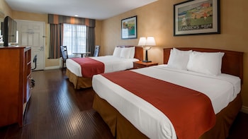 Standard Room, 2 Queen Beds, Non Smoking, Refrigerator & Microwave