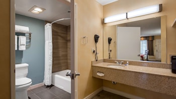 Standard Room, 1 King Bed, Non Smoking, Refrigerator & Microwave
