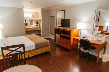 Standard Room, 1 King Bed, Non Smoking, Refrigerator & Microwave