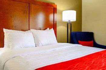Room, Two Queen Bed, Non Smoking, Upgrade