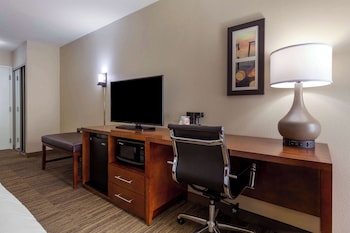 Room, 2 Queen Beds, Accessible, Non Smoking (Roll-In Shower)