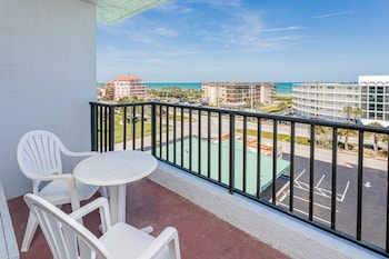 One Bedroom King Suite