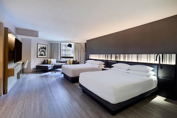 Deluxe Room, 2 Queen Beds