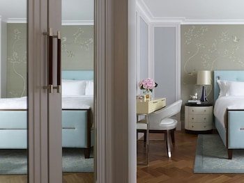 Club Executive One-Bedroom Suite Twin