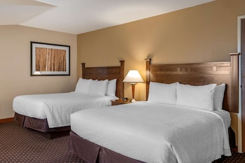 Suite, 2 Queen Beds, Non Smoking, Kitchen