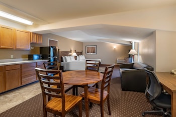 Standard Room, Multiple Beds, Non Smoking, Refrigerator & Microwave (with Sofabed)