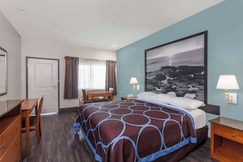 Room, 1 King Bed, Accessible, Non Smoking (Mobility/Hearing Impaired)