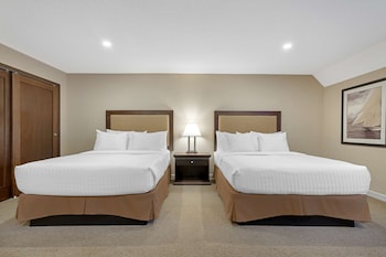 Suite, Multiple Beds, Non Smoking, Refrigerator & Microwave (with Sofabed)