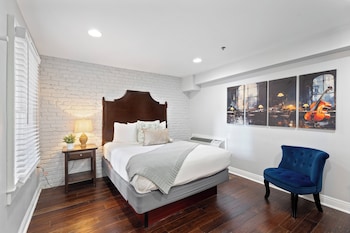 Comfort Room, 1 Queen Bed, Non Smoking