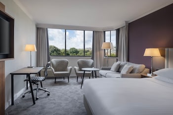 Junior Suite, 1 Double Bed (Corner)