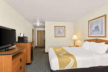 Standard Room, 1 Queen Bed, Accessible, Non Smoking
