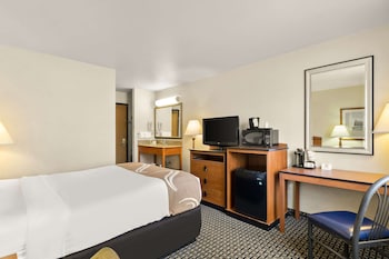 Standard Room, 1 Queen Bed, Non Smoking