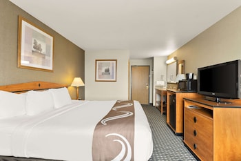 Standard Room, 1 King Bed, Non Smoking