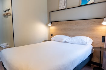Single Room, 1 Double Bed