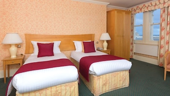 Superior Double Room (Front Facing)