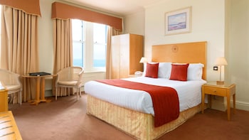 Double Room (Front Facing)