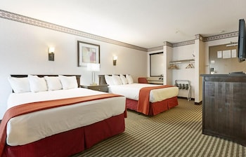 Room, 2 Queen Beds, Non Smoking