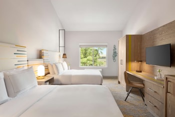 Room, 2 Queen Beds (Hearing)