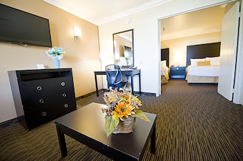 Family Suite, 2 Double Beds, Non Smoking